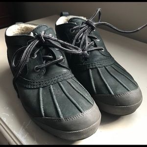 Ugg rain shoes